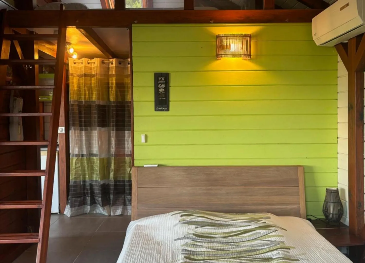 La Petite Creole - Bungalow De Standing 0*, Petit-Bourg